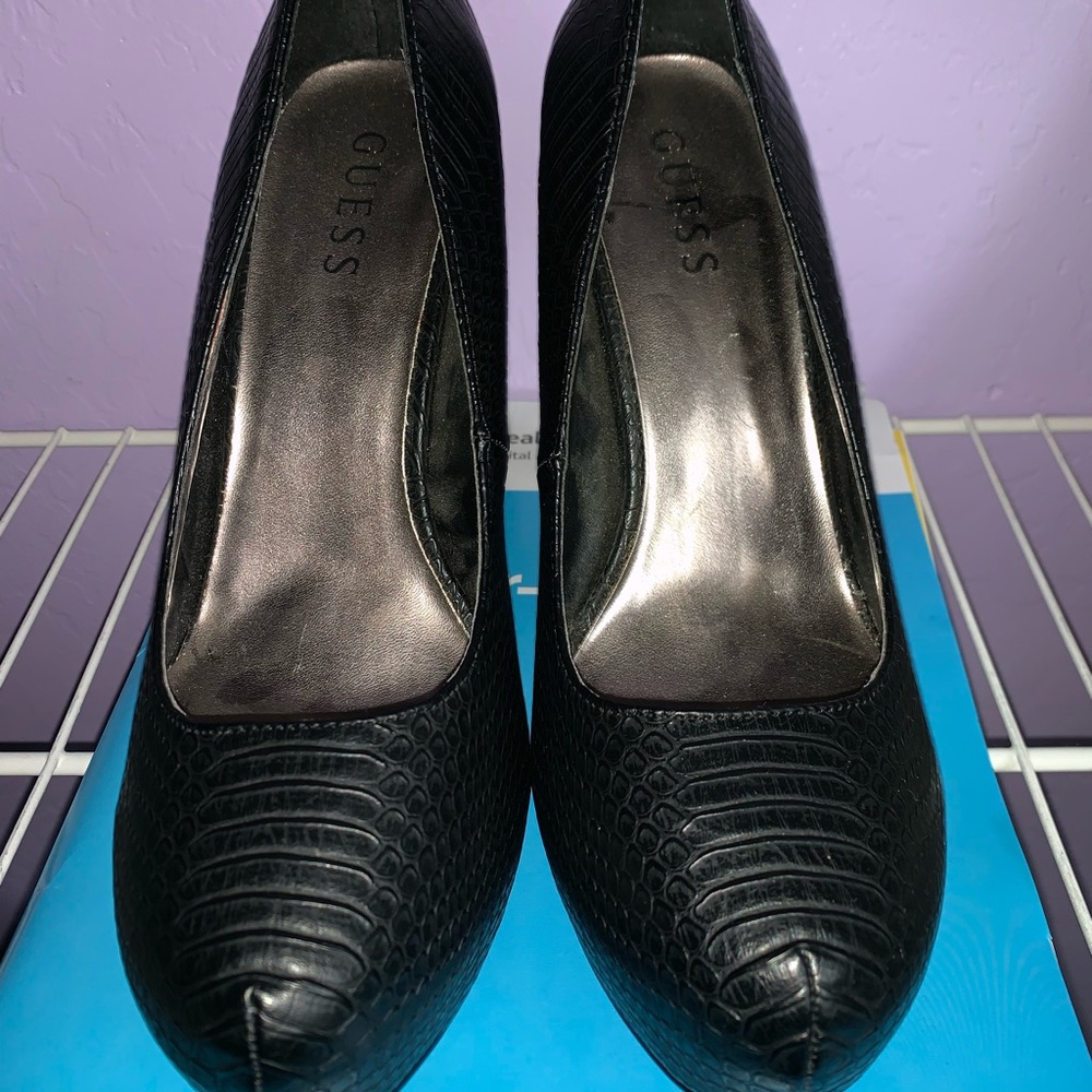 Black guess heels